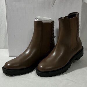 GAP Men's Brown Chelsea Lug Sole Boots